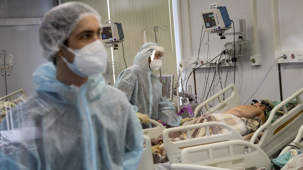 V Evropě může do února zemřít dalších 500 tisíc nakažených, varuje WHO